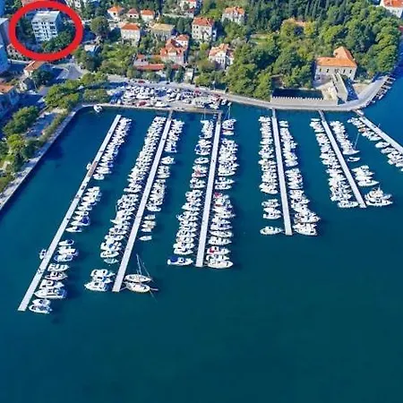 Batala1-City Marina Apartment With Secured Private Parking Dubrovnik Exterior foto