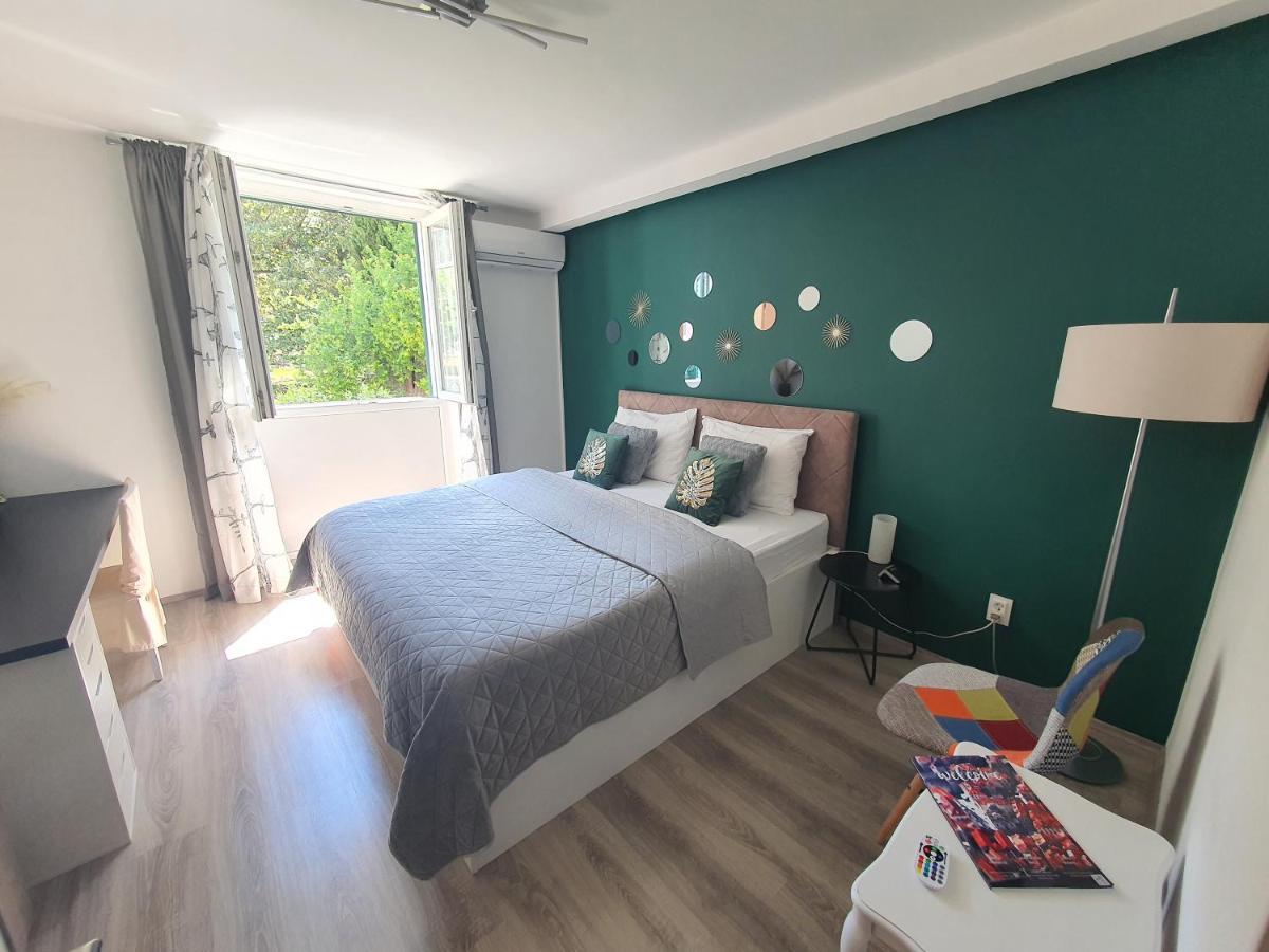 Batala1-city Marina With Secured Private Parking Apartment Dubrovnik
